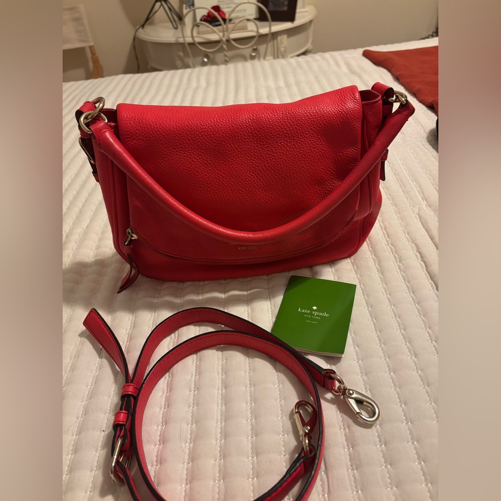 GUC Coral Kate Spade Cobble Hill Devin Crossbody Bag ❤️👜